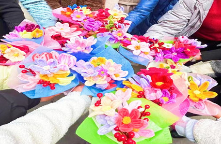 8.成都唯实开展“温暖·竞绽芳华”三八节主题活动