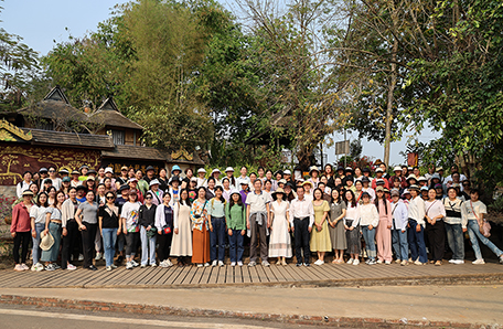 27.中国科学院西双版纳热带植物园开展“科苑女性活动月”系列活动——巾帼奋进 助力乡村振兴新篇章