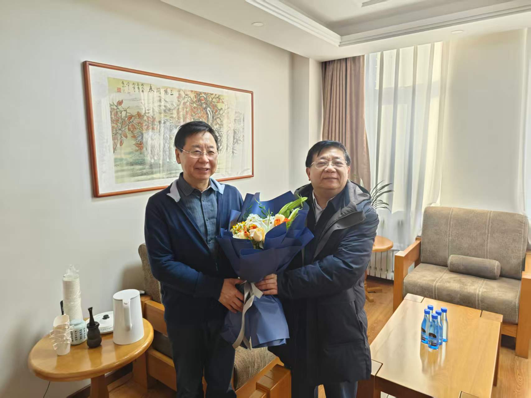 中国科学院工会开展2026年元旦春节送温暖活动